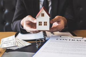 Real Estate Lawyer